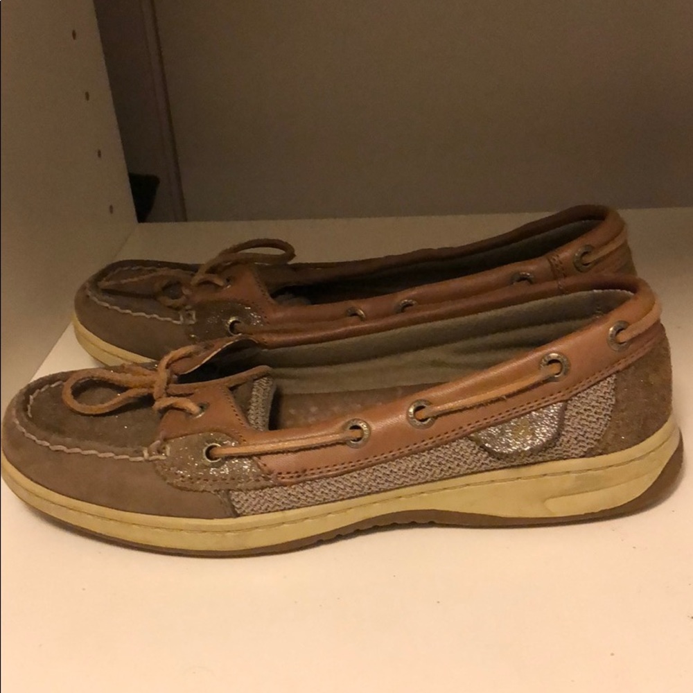 Sperrys!